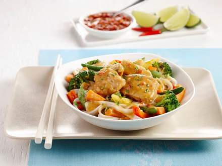 Thai Stir Fry Noodles & Chicken