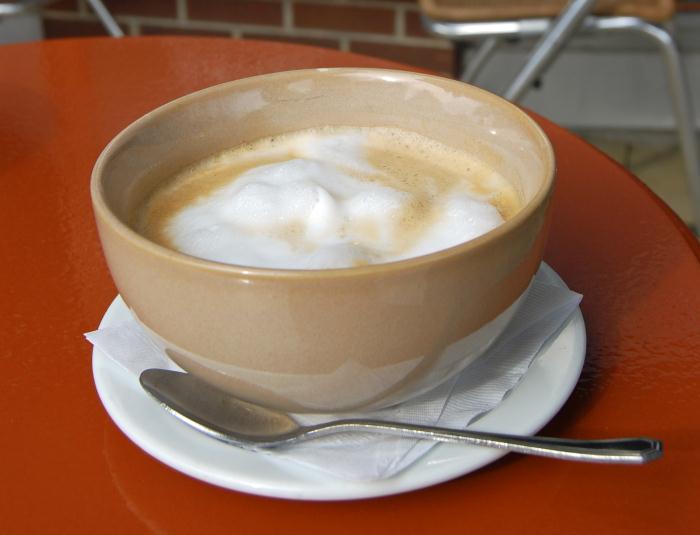 Un café dans un bol