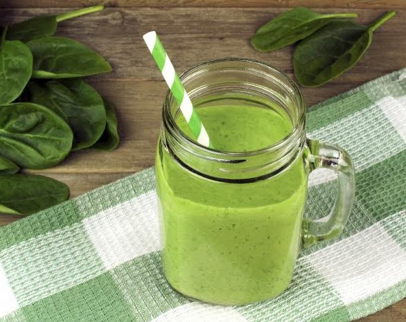 Healthy green smoothie