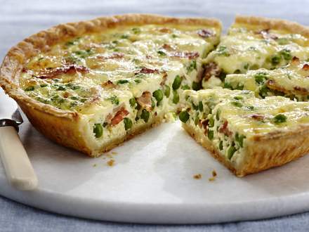 Sweet pea and bacon quiche