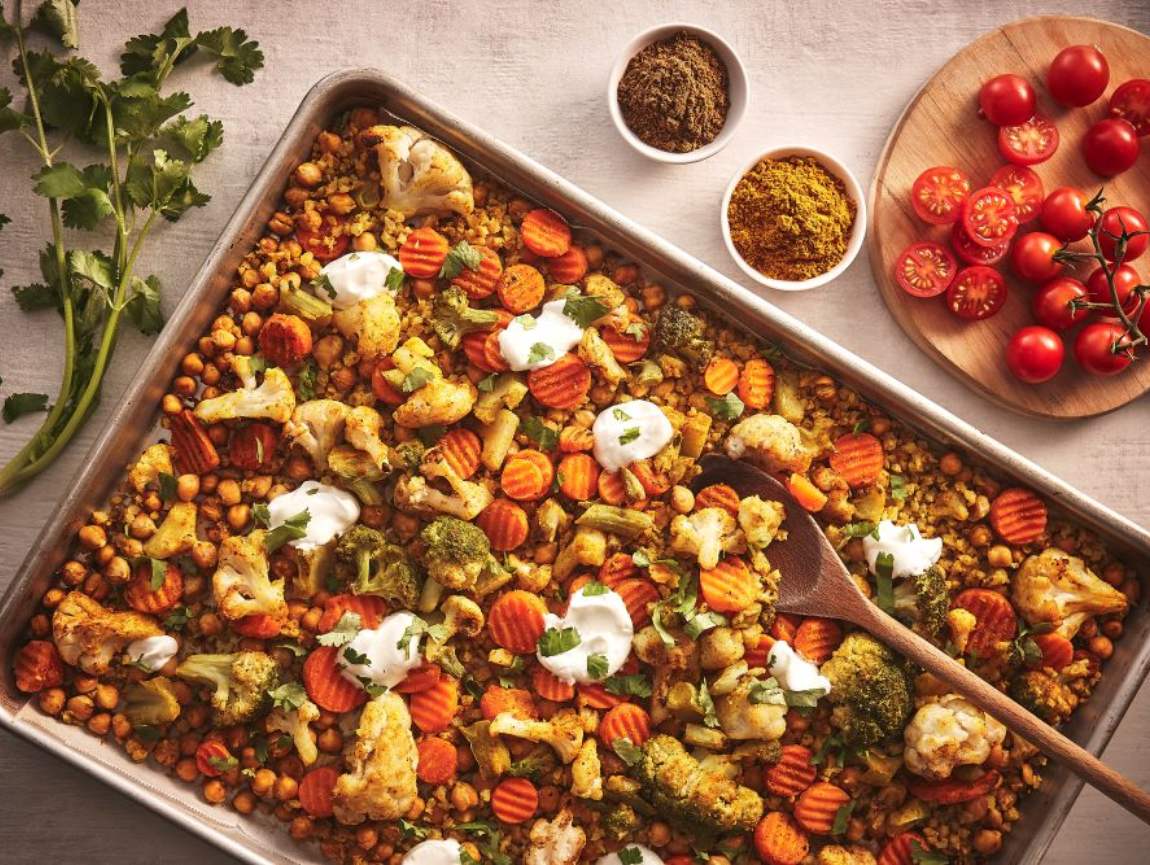 Indian-style roasted chickpea tomato sheet pan