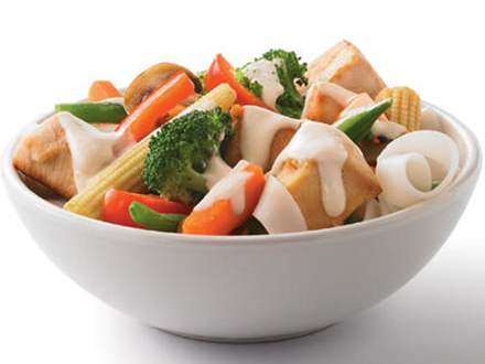 Chicken Stir Fry with a creamy sauce