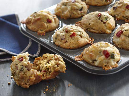 Salty bacon cheddar veggie muffins | Arctic Gardens