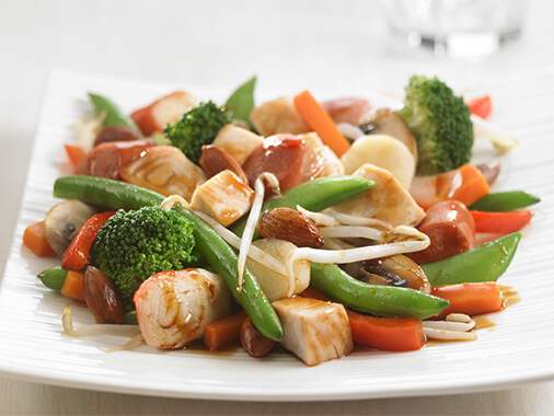 Vegetable & Sausages Asian Stir Fry | Arctic Gardens